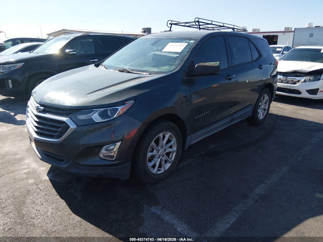 Chevrolet EQUINOX LS 2019 3GNAXHEV1KS656021 Image 2