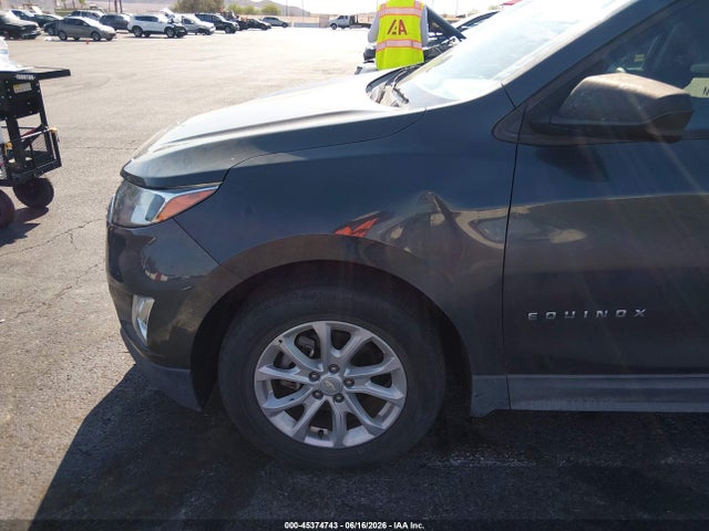 Chevrolet EQUINOX LS 2019 3GNAXHEV1KS656021 Image 6