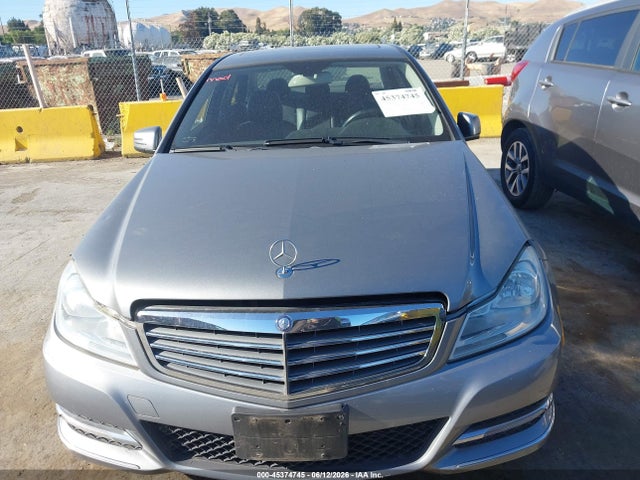 Aukcja sprzedaży 2012 Mercedes-benz C 250 Luxury/sport, vin: WDDGF4HB5CR225174, numer aukcji: 45374745