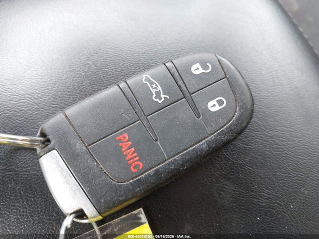 45374793 :رقم المزاد ، 2C3CCAAG6NH241395 vin ، 2022 Chrysler 300 Touring مزاد بيع