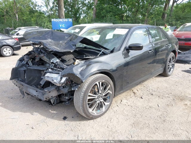 45374793 :رقم المزاد ، 2C3CCAAG6NH241395 vin ، 2022 Chrysler 300 Touring مزاد بيع