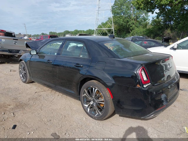 45374793 :رقم المزاد ، 2C3CCAAG6NH241395 vin ، 2022 Chrysler 300 Touring مزاد بيع