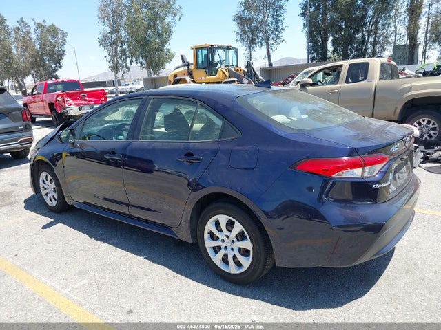 Toyota COROLLA LE 2021 JTDEPMAE4MJ166931 Image 3