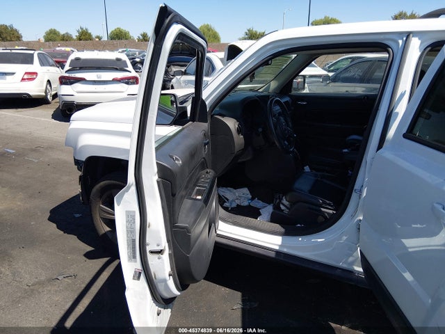 45374839 :رقم المزاد ، 1C4NJPBA7GD803795 vin ، 2016 Jeep Patriot Sport Se مزاد بيع
