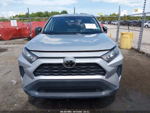 Toyota RAV4 LE 2022 2T3H1RFV2NC190668 Image 12