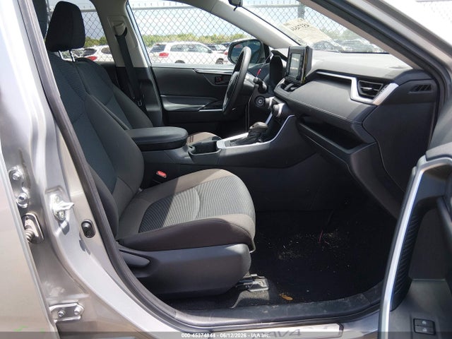 Toyota RAV4 LE 2022 2T3H1RFV2NC190668 Image 5