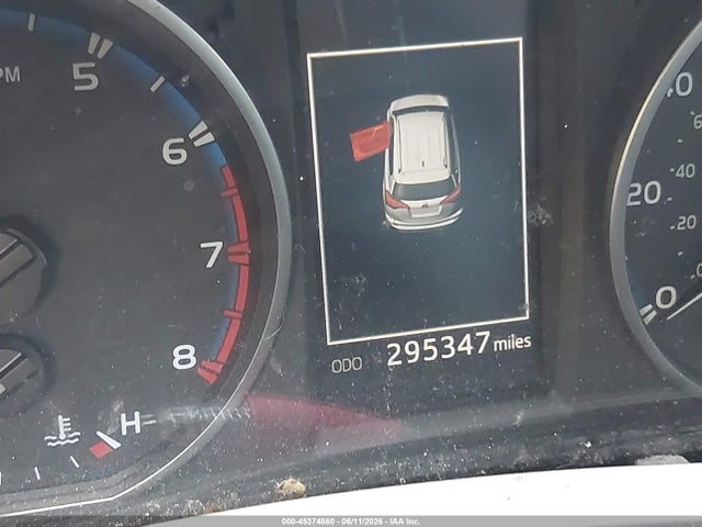 Продажа на аукционе авто 2018 Toyota Rav4 Xle, vin: JTMWFREV8JJ184360, номер лота: 45374860