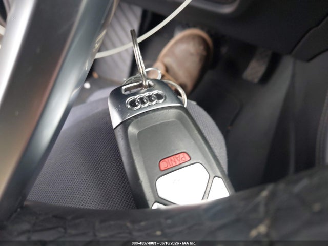 2022 Audi A4 Premium Plus 45 Tfsi S Line Quattro S Tronic მანქანა იყიდება აუქციონზე, vin: WAUEAAF4XNN004793, აუქციონის ნომერი: 45374863
