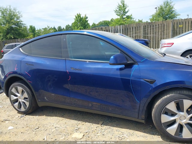 Продаж на аукціоні авто 2021 Tesla Model Y Long Range Dual Motor All-wheel Drive, vin: 5YJYGDEE5MF233521, номер лоту: 45374892