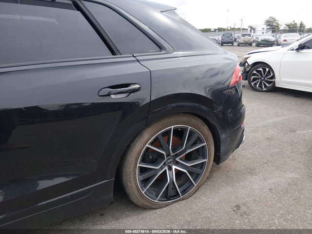 45374914 :رقم المزاد ، NJ4033E vin ، 2021 Audi Sq8 Prestige Tfsi Quattro Tiptronic مزاد بيع