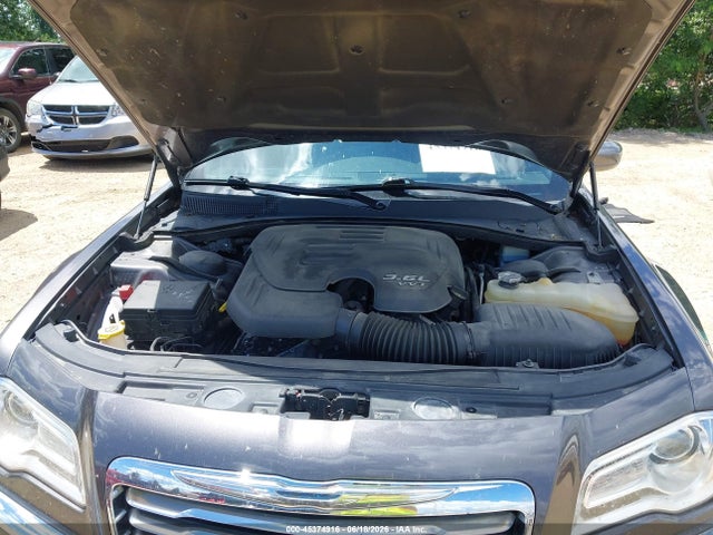 Продаж на аукціоні авто 2013 Chrysler 300 Motown, vin: 2C3CCARGXDH558132, номер лоту: 45374916