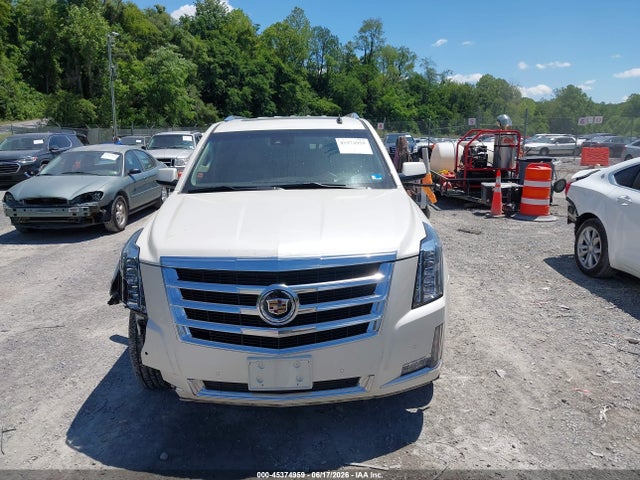 45374959 :رقم المزاد ، 1GYS4BKJ0FR216864 vin ، 2015 Cadillac Escalade Luxury مزاد بيع