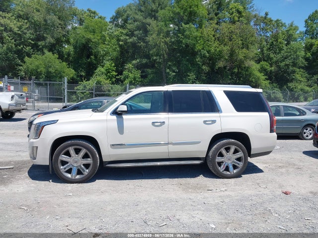 45374959 :رقم المزاد ، 1GYS4BKJ0FR216864 vin ، 2015 Cadillac Escalade Luxury مزاد بيع