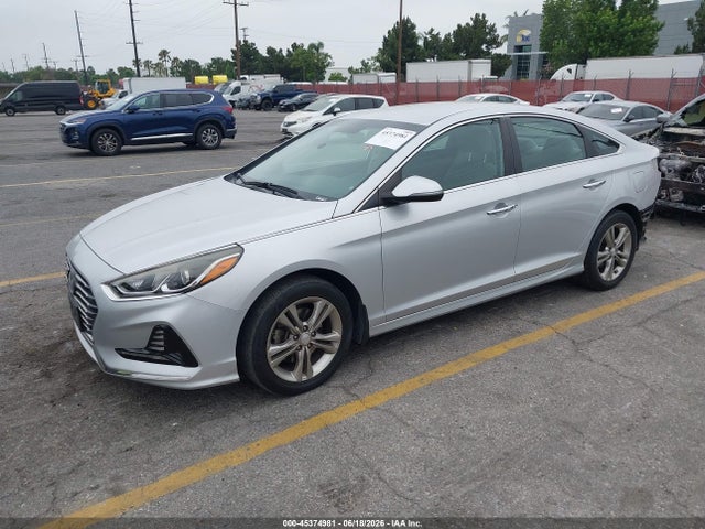 Hyundai SONATA SEL 2018 5NPE34AF2JH620795 Image 2