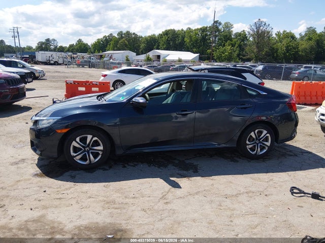 Продаж на аукціоні авто 2018 Honda Civic Lx, vin: 2HGFC2F6XJH515109, номер лоту: 45375039