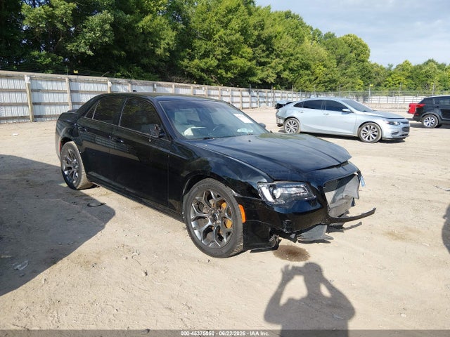 45375050 :رقم المزاد ، 2C3CCABG2JH142839 vin ، 2018 Chrysler 300 300s مزاد بيع