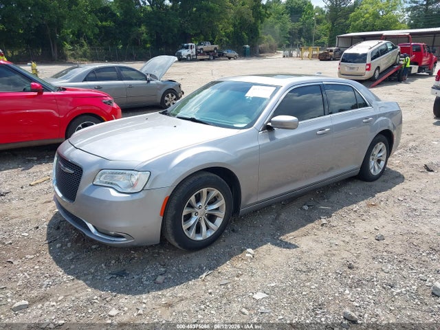 2C3CCAAG2GH230137 Chrysler 300 Anniversary Edition