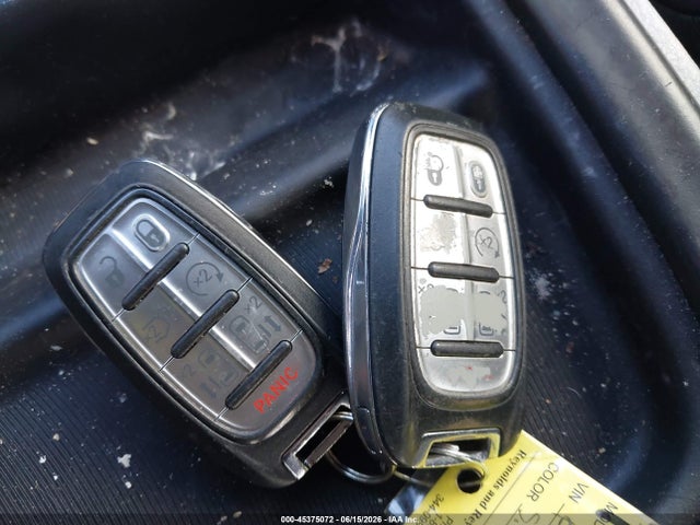 Продажа на аукционе авто 2018 Chrysler Pacifica Touring L, vin: 2C4RC1BG5JR233457, номер лота: 45375072