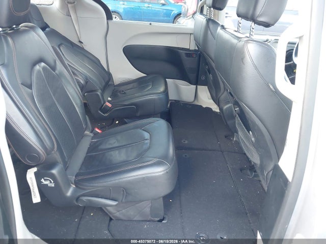 Продажа на аукционе авто 2018 Chrysler Pacifica Touring L, vin: 2C4RC1BG5JR233457, номер лота: 45375072