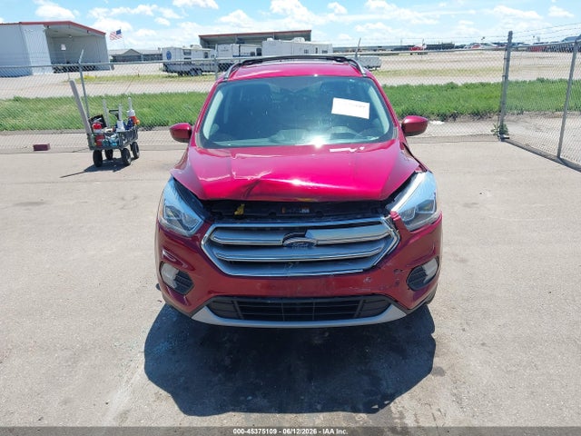 45375109 :رقم المزاد ، 1FMCU0GD3HUB47701 vin ، 2017 Ford Escape Se مزاد بيع
