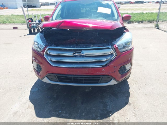 45375109 :رقم المزاد ، 1FMCU0GD3HUB47701 vin ، 2017 Ford Escape Se مزاد بيع