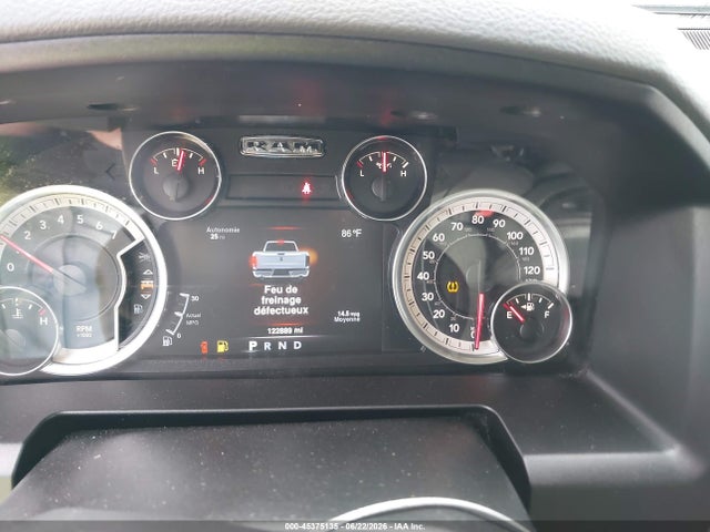 45375135 :رقم المزاد ، 3C6RR7LT4LG157095 vin ، 2020 Ram 1500 Classic Slt  4x4 5'7 Box مزاد بيع