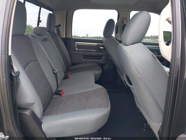45375135 :رقم المزاد ، 3C6RR7LT4LG157095 vin ، 2020 Ram 1500 Classic Slt  4x4 5'7 Box مزاد بيع