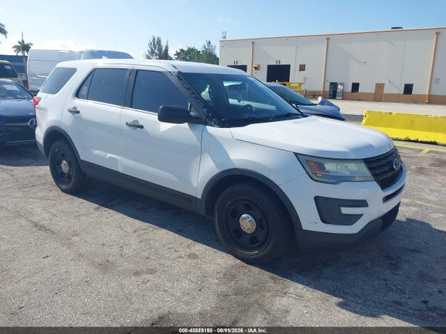 2016 Ford Utility Police Interceptor მანქანა იყიდება აუქციონზე, vin: 1FM5K8AR5GGC50830, აუქციონის ნომერი: 45375150