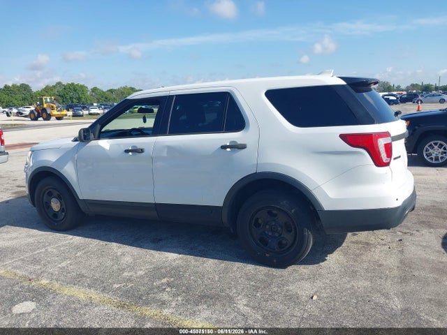 Продажа на аукционе авто 2016 Ford Utility Police Interceptor, vin: 1FM5K8AR5GGC50830, номер лота: 45375150