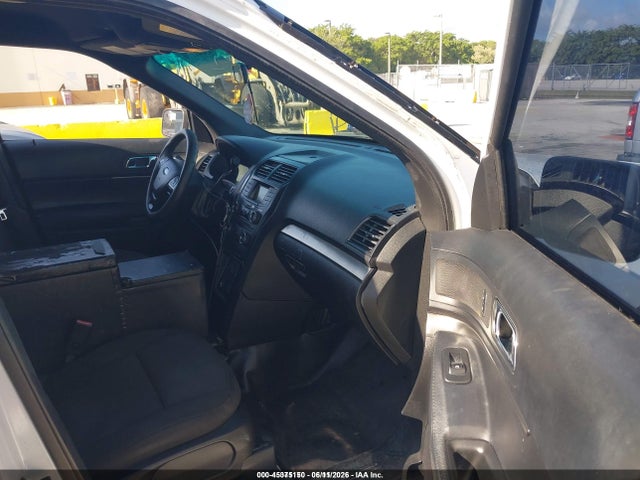Продажа на аукционе авто 2016 Ford Utility Police Interceptor, vin: 1FM5K8AR5GGC50830, номер лота: 45375150