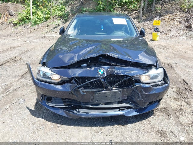 45375160 :رقم المزاد ، WBA3B5C5XDF595046 vin ، 2013 Bmw 328i Xdrive مزاد بيع