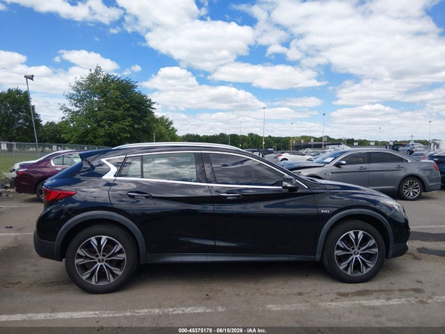 2017 Infiniti Qx30 Premium მანქანა იყიდება აუქციონზე, vin: SJKCH5CR3HA038709, აუქციონის ნომერი: 45375178
