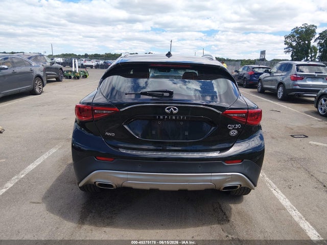 2017 Infiniti Qx30 Premium მანქანა იყიდება აუქციონზე, vin: SJKCH5CR3HA038709, აუქციონის ნომერი: 45375178