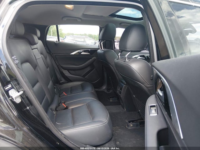 2017 Infiniti Qx30 Premium მანქანა იყიდება აუქციონზე, vin: SJKCH5CR3HA038709, აუქციონის ნომერი: 45375178