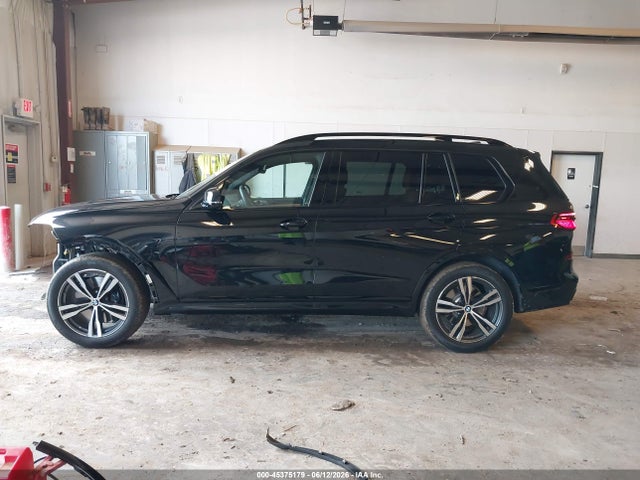 2026 Bmw X7 Xdrive40i მანქანა იყიდება აუქციონზე, vin: 5UX23EM05T9330609, აუქციონის ნომერი: 45375179