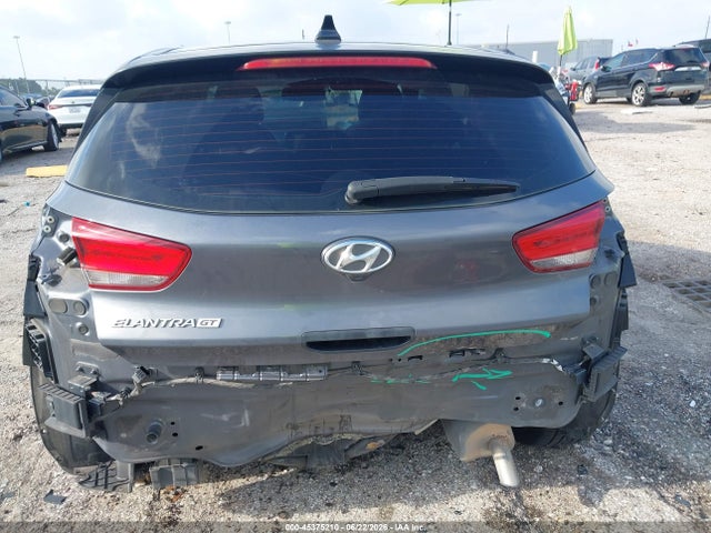 2018 Hyundai Elantra Gt მანქანა იყიდება აუქციონზე, vin: KMHH35LEXJU057987, აუქციონის ნომერი: 45375210