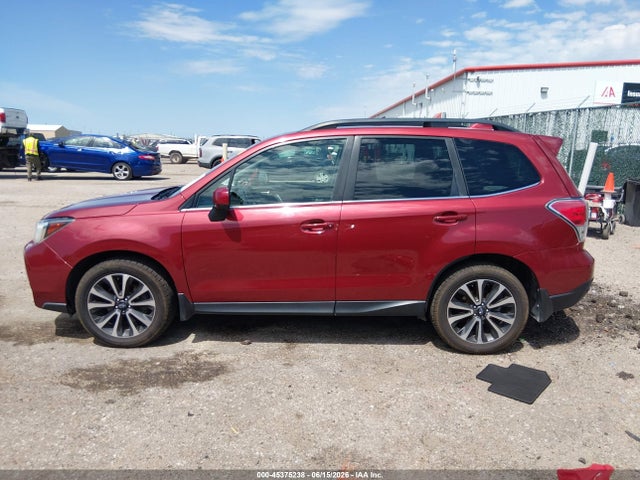 Subaru Forester 2.0xt Premium 2018 JF2SJGECXJH463575 Image 14