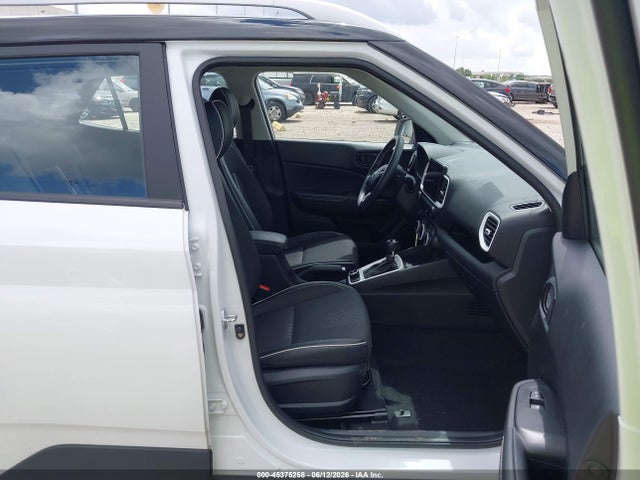 Продажа на аукционе авто 2025 Hyundai Venue Limited, vin: KMHRC8A3XSU402072, номер лота: 45375258