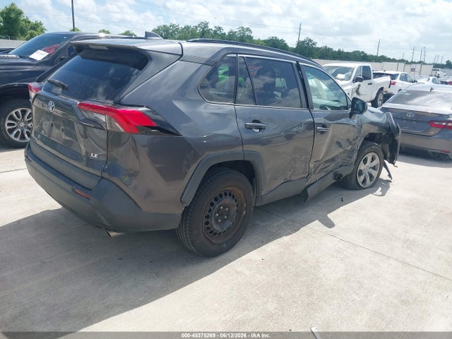 Toyota RAV4 LE 2021 2T3H1RFV6MW138151 Image 4
