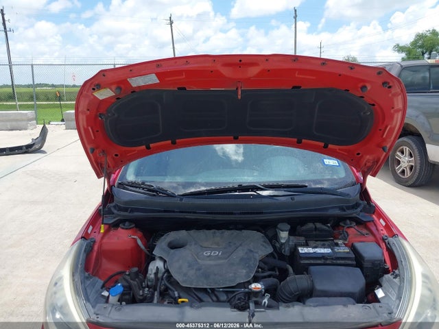 2015 Hyundai Accent Gs მანქანა იყიდება აუქციონზე, vin: KMHCT5AE2FU213654, აუქციონის ნომერი: 45375312
