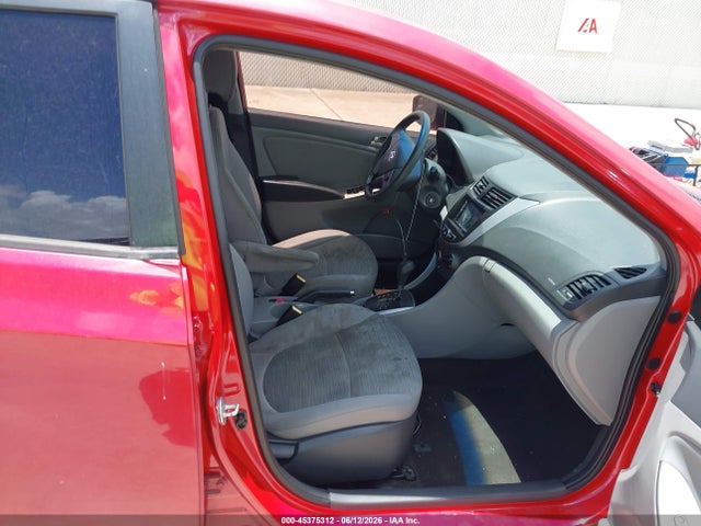 2015 Hyundai Accent Gs მანქანა იყიდება აუქციონზე, vin: KMHCT5AE2FU213654, აუქციონის ნომერი: 45375312