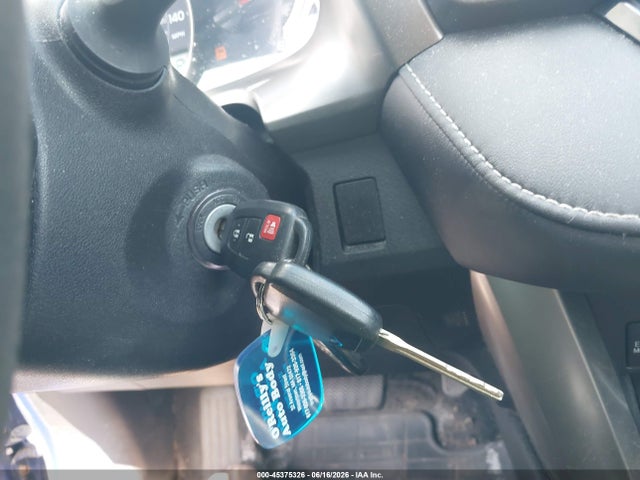 Toyota Rav4 Xle 2015 2T3RFREV4FW372587 Image 11
