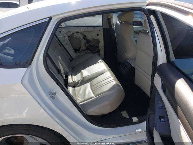 1HGCV2F94JA008065 Honda Accord Touring 2.0t