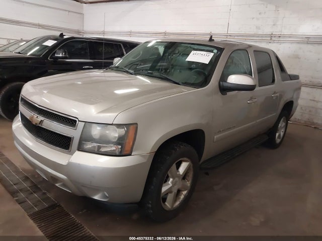 45375332 :رقم المزاد ، 3GNFK123X7G212905 vin ، 2007 Chevrolet Avalanche 1500 Lt مزاد بيع