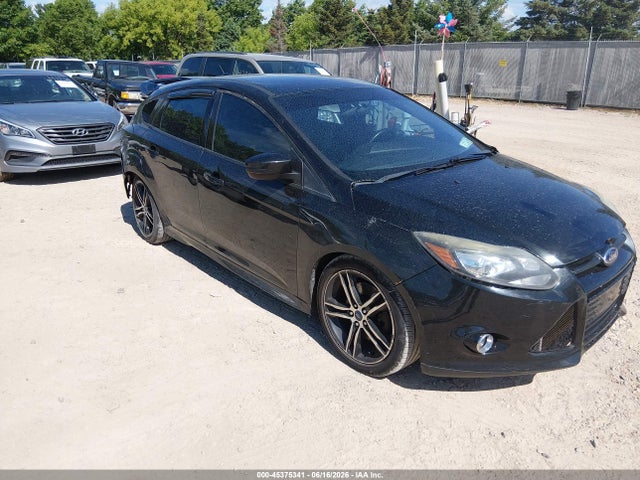 2013 Ford Focus St მანქანა იყიდება აუქციონზე, vin: 1FADP3L98DL368445, აუქციონის ნომერი: 45375341