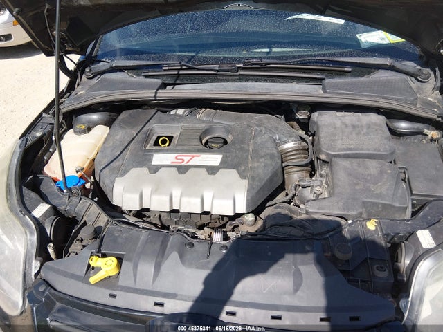 45375341 :رقم المزاد ، 1FADP3L98DL368445 vin ، 2013 Ford Focus St مزاد بيع