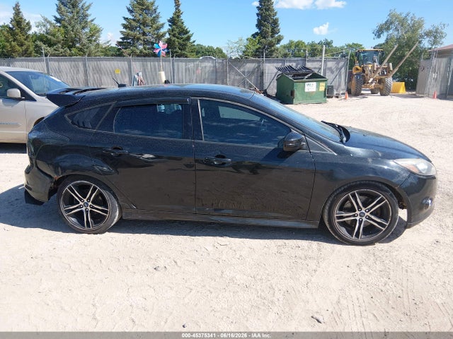 45375341 :رقم المزاد ، 1FADP3L98DL368445 vin ، 2013 Ford Focus St مزاد بيع