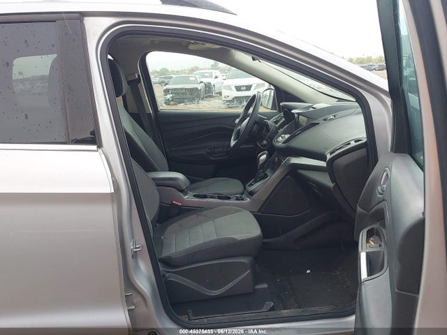 45375433 :رقم المزاد ، 1FMCU0G97DUD70071 vin ، 2013 Ford Escape Se مزاد بيع