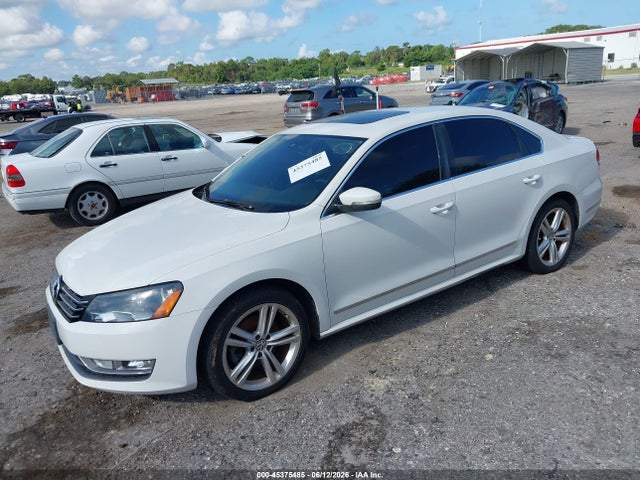 2015 Volkswagen Passat 2.0l Tdi Sel Premium მანქანა იყიდება აუქციონზე, vin: 1VWCV7A35FC028753, აუქციონის ნომერი: 45375485