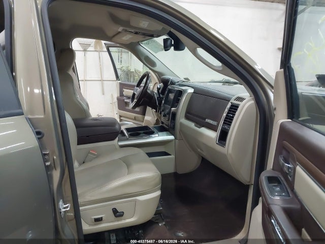 45375487 :رقم المزاد ، 3C63RRJL8DG560051 vin ، 2013 Ram 3500 Laramie مزاد بيع